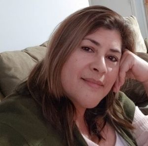 Meet your Posher, Mirna